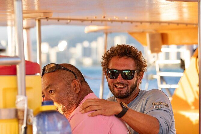 Honolulu Sunset Sail from Kewalo Harbor Including Drinks - Who Should Book This Honolulu Sunset Sail—and Who Might Skip