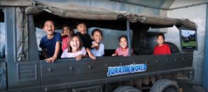 Kaneohe: Kualoa Ranch Hollywood Film Locations Tour by Bus - The 1.5-hour vintage bus ride (and why open-air matters)