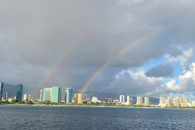 Late Breakfast Cruise in Honolulu - Diamond Head Lighthouse and Waikiki views from the deck