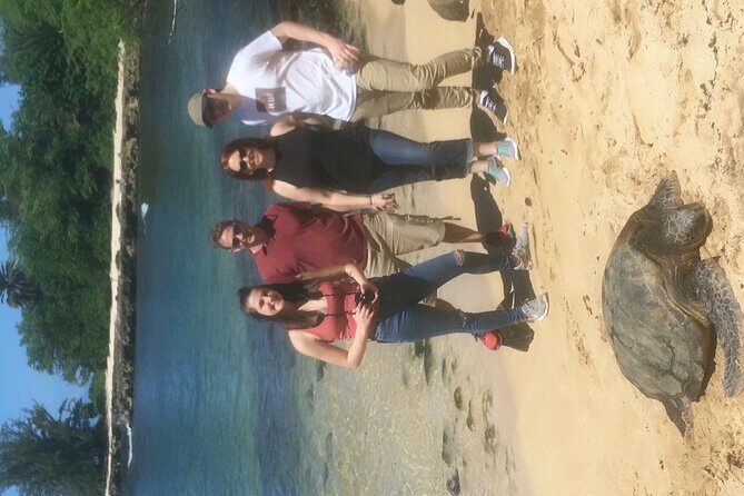 'Lost' and Movie Tour - Snacks, Photo Breaks, and the Guide’s Lost Trivia Flow