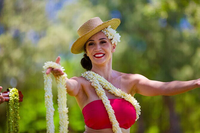 Nā Lei Aloha, A Waikīkī Lū'au - The Nā Lei Aloha show: mele, oli, hula, and the lei meaning
