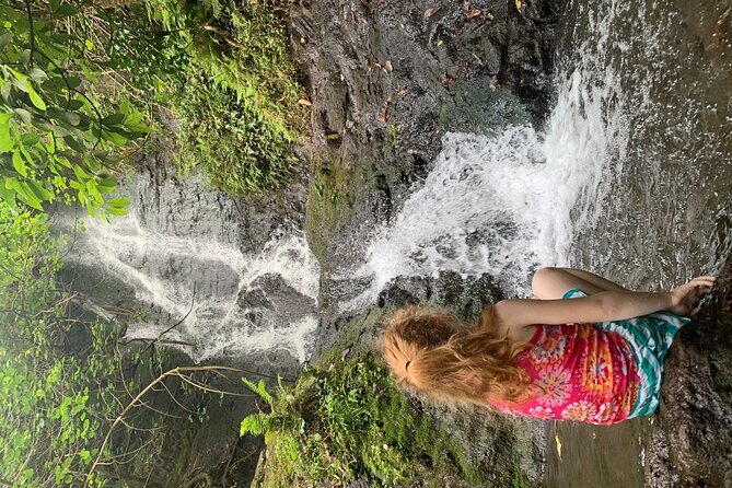 Nature Hike to Waterfall - Halona Blow Hole and Eternity Beach: Ocean Acting Like a Firework