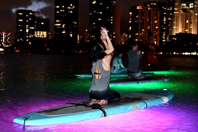Night SUP Yoga in Honolulu, Hawaii - What to Wear (And What to Think About Before You Go)