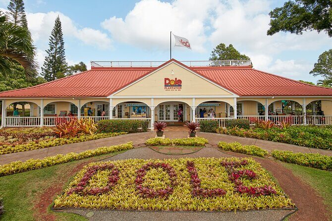 North Shore Haleiwa & Dole Plantation Tour - Why this Dole + Haleiwa combo makes sense from Waikiki