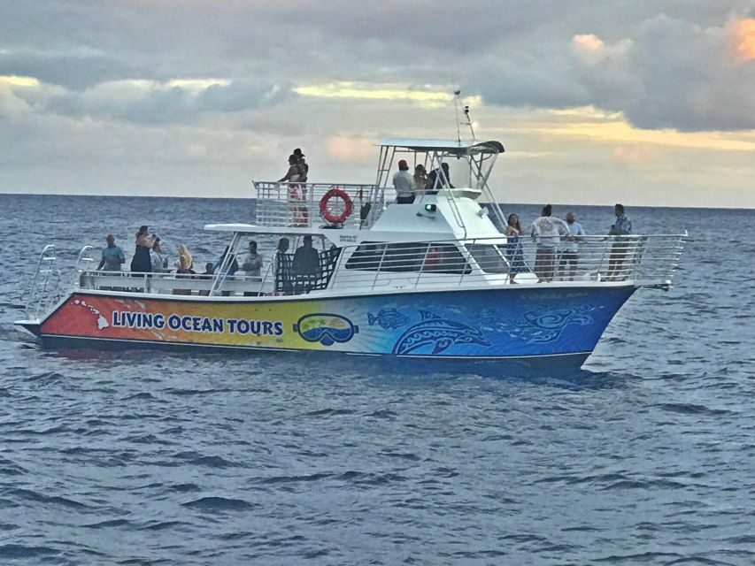 Oahu: BYOB or Cash Bar Waikiki Sunset Cruise - BYOB vs cash bar: choose the vibe that fits your group