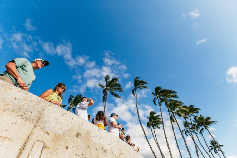 Oahu: Circle Island Tour with Lunch & Waimea Waterfall - Key Points at a Glance
