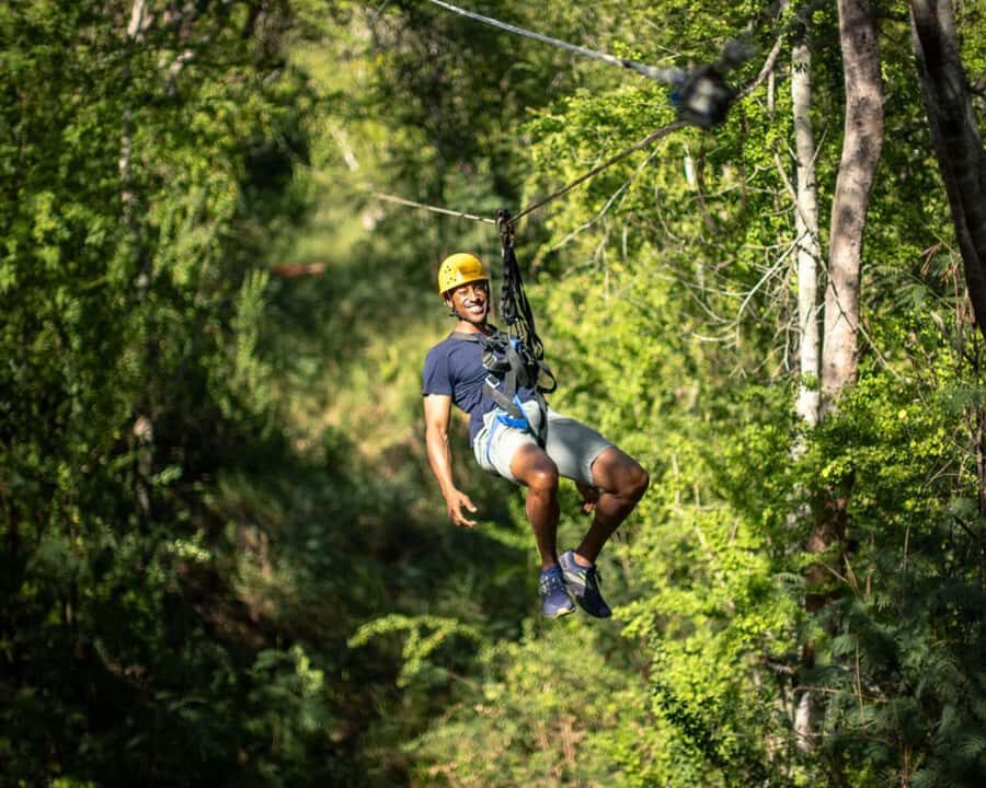 Oahu: Coral Crater Zipline Tour - What to Bring (and What to Leave Behind)