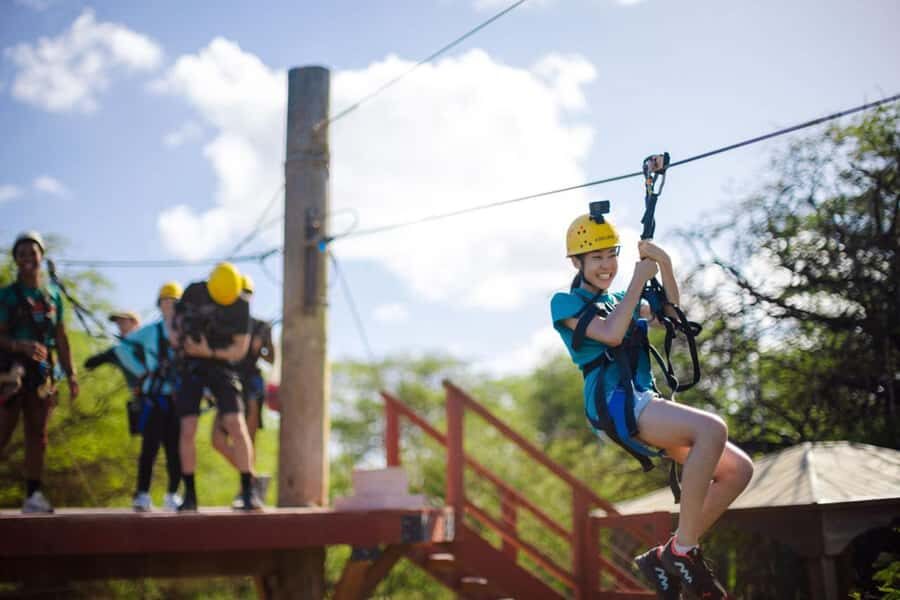 Oahu: Coral Crater Zipline Tour - Getting There From Waikiki Without Losing Your Cool