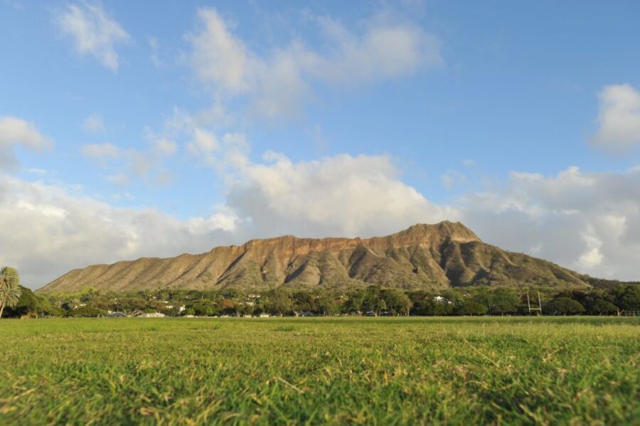 Oahu: Diamond Head Hike with Roundtrip Transportation - Who this Diamond Head sunrise tour is best for