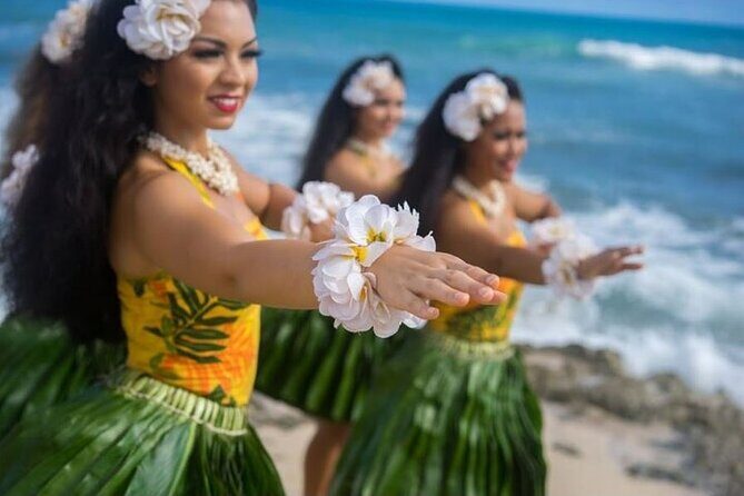 Oahu: Germaine's Luau - Transportation from Waikiki: worth it if you hate logistics