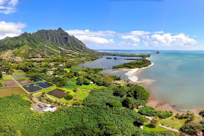 Oahu Island Full-Day Sightseeing Tour - Kualoa Regional Park and Mokoli’i: Where the Photos Feel Like a Postcard