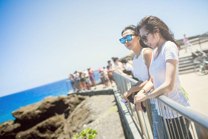 Oahu Island Full-Day Sightseeing Tour - North Shore Time: Kahuku Garlic Shrimp and Haleiwa Walking Window