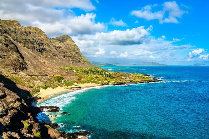 Oahu Island Tour: 13 ppl Max, Snorkel at Turtle Beach + Lunch - Byodo-in Temple and Kualoa: a calm break that still gets photos