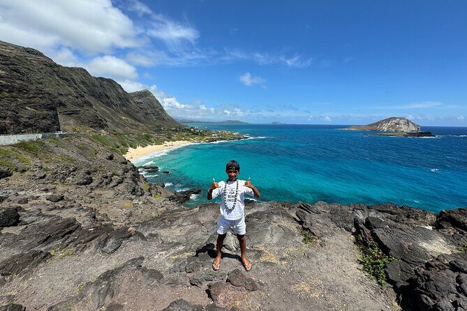 Oahu Island Tour: 13 ppl Max, Snorkel at Turtle Beach + Lunch - Mokoli‘i Island, North Shore town vibes, and a macadamia stop