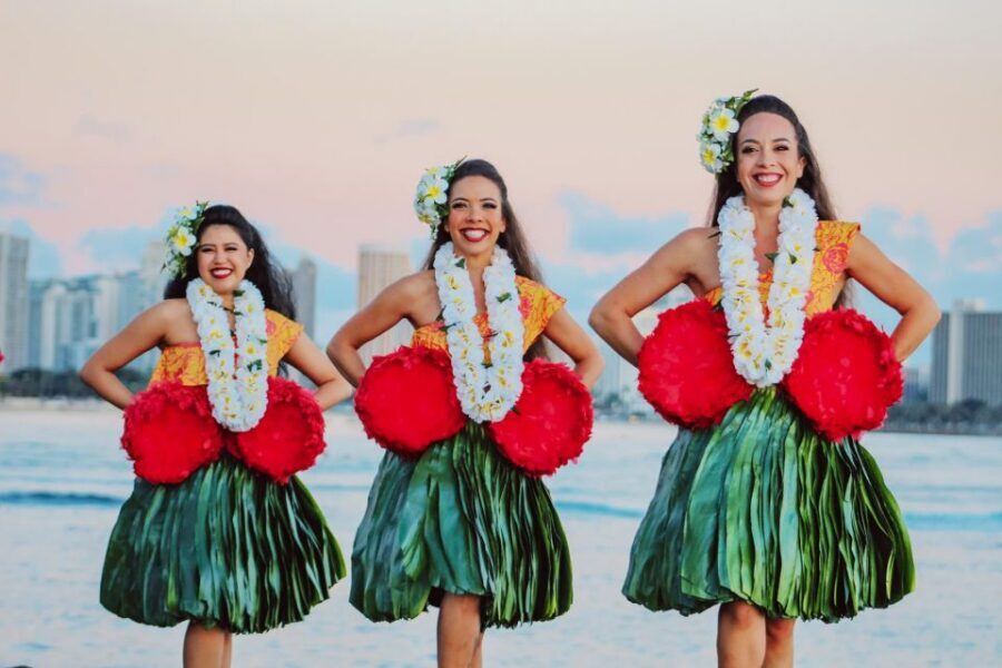 Oahu: Ka Moana Luau Dinner and Show at Aloha Tower - Key highlights worth your attention