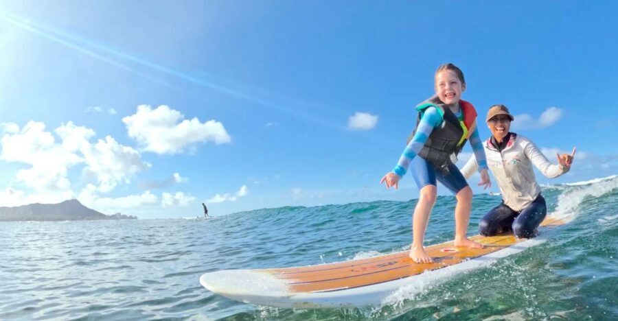 Oahu: Kids Surfing Lesson in Waikiki Beach (up to 12) - Why Waikiki works so well for kids learning to surf