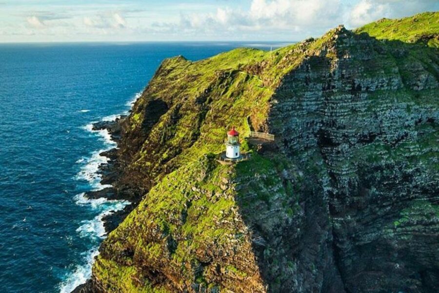 Oahu: Path to Pali 30-Minute Doors On or Off Helicopter Tour - Waikiki and Diamond Head: A Quick Lesson in Oahu’s Geography