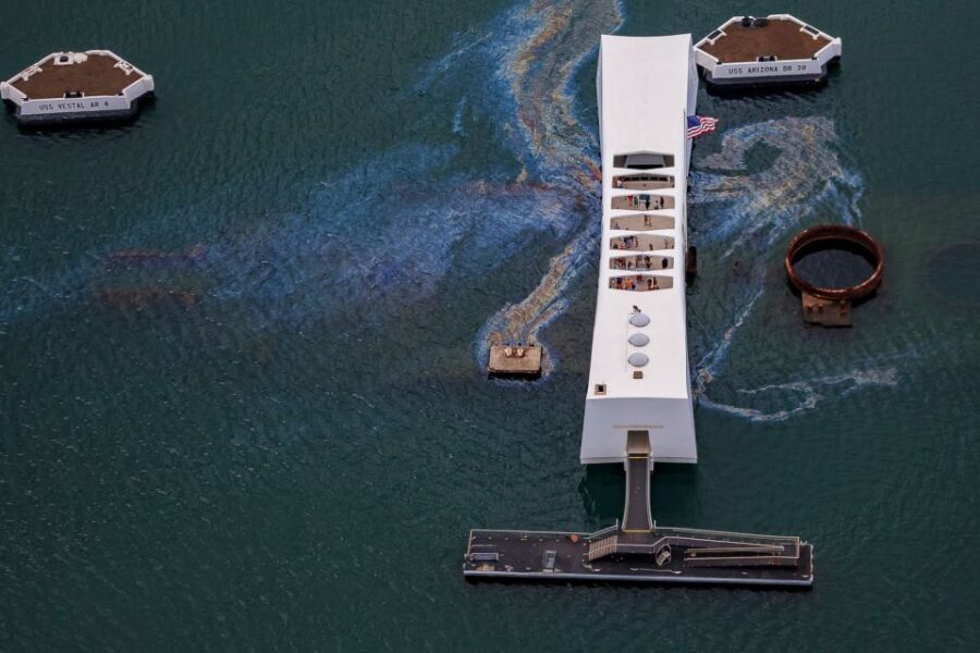 Oahu: Pearl Harbor and Honolulu City Tour - Pearl Harbor Visitor Center to USS Arizona Memorial: why this order works