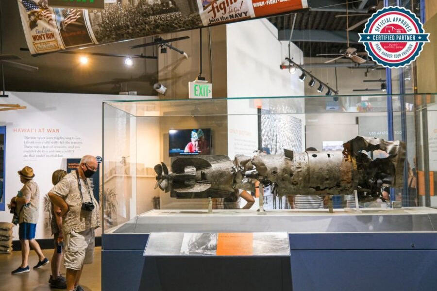 Oahu: Pearl Harbor, Arizona Memorial & Honolulu City Tour - What to bring (and what to leave at home)