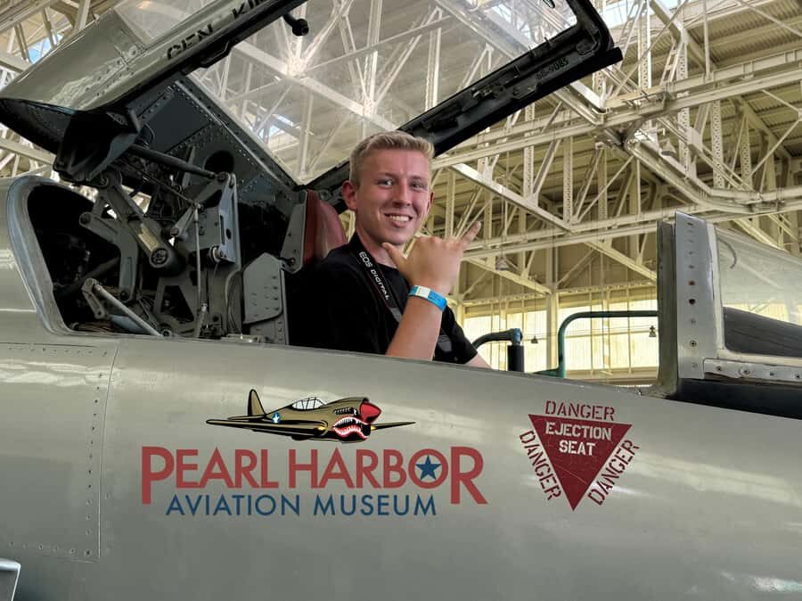 Oahu: Pearl Harbor Aviation Museum Entry Ticket - Key Points Worth Planning For
