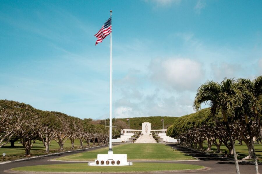 Oahu: Pearl Harbor, USS Arizona, and City Highlights Tour - Punchbowl and Courts of the Missing: A Wider War, Not Just 1941