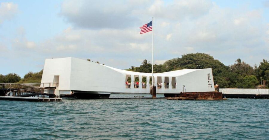 Oahu: Pearl Harbor, USS Arizona, and City Highlights Tour - Hotel Pickup on the Waikiki Loop (and Why It Changes the Day)