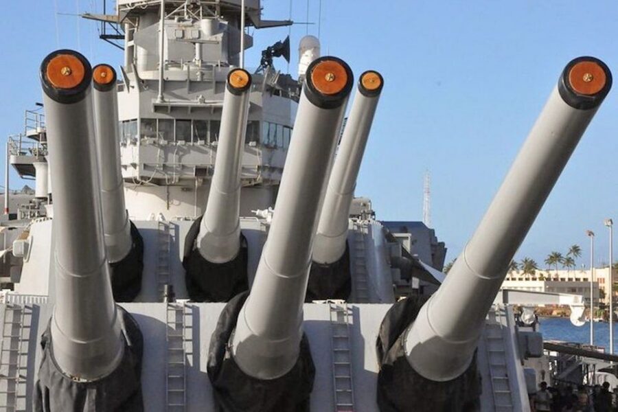 Oahu: Pearl Harbor, USS Arizona, and City Tour - Pearl Harbor Visitor Center and the Battleship Row boat shuttle