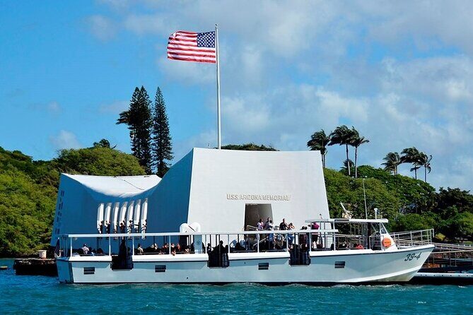 Oahu: Pearl Harbor USS Arizona Memorial - Time on the Ground vs. Time on the Clock