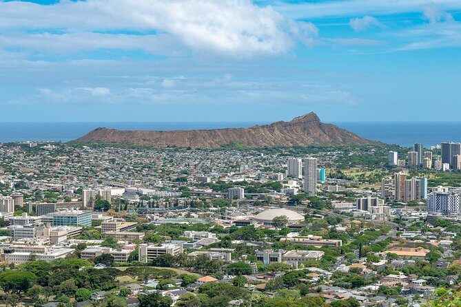 Oahu: Pearl Harbor USS Arizona Memorial Small Group Tour - Iolani Palace and King Kamehameha: A Different Side of Oahu’s Story