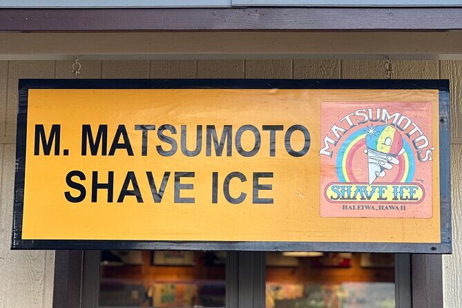 Oahu: Roundtrip Shuttle From Waikiki to Dole Plantation & Haleiwa - Stop 2: Dole Plantation at opening for gardens, maze time, and Dole Whip