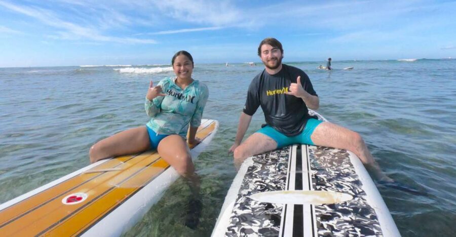 Oahu: Surfing Lessons for 2 People - Over 70 minutes in the water: a beginner-friendly wave plan