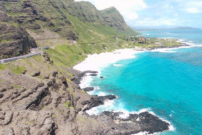 Oahu Unveiled: Tailored Luxury Private Island Tour - North Shore Surf Stops: Waimea, Haleiwa, Sunset Beach, and Turtle Chances