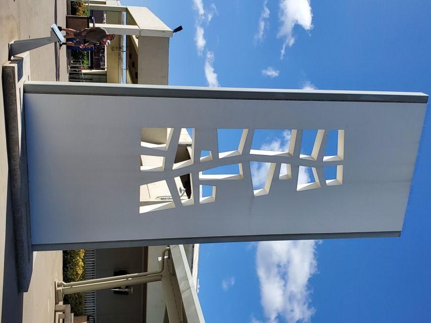 Oahu: USS Arizona Memorial Deluxe Tour - Walk the Battleship Arizona: What It Means to See It Underwater