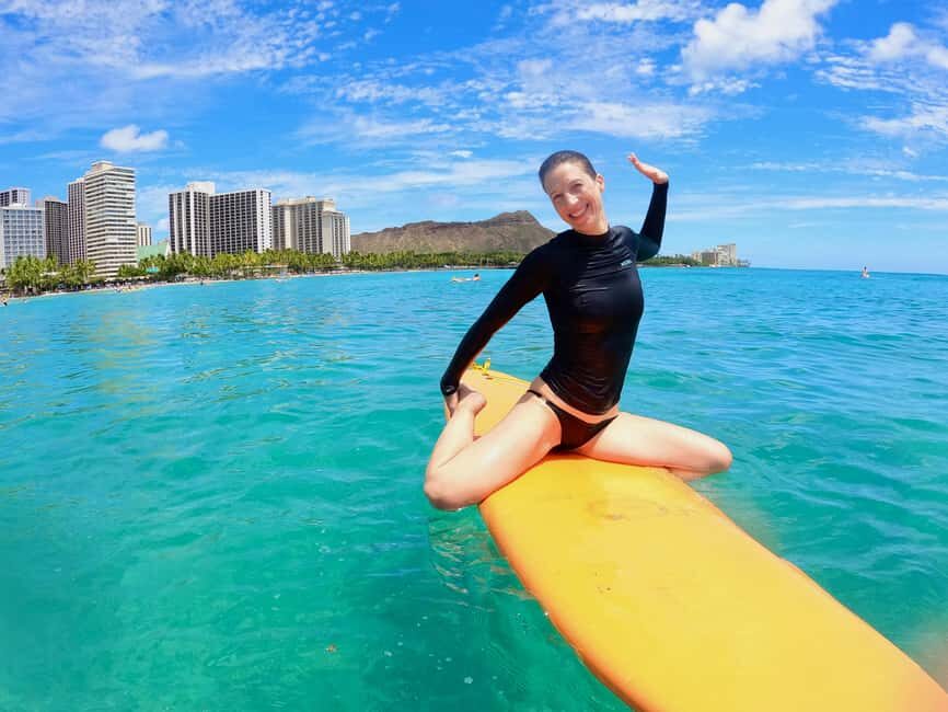 Oahu: Waikiki Beginner Private Surf Lesson- Female Guide - The beach lesson (20–30 minutes): where confidence is built