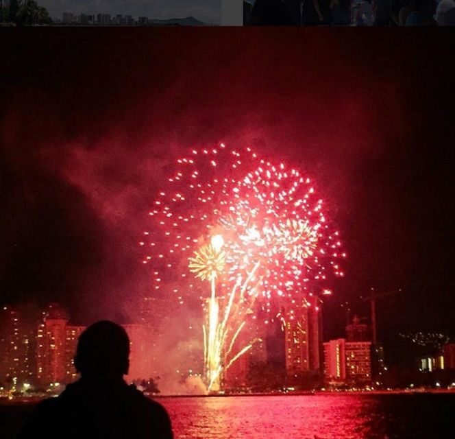 Oahu: Waikiki Friday Night Fireworks Cruise - The 90-minute circular journey around Waikiki Beach