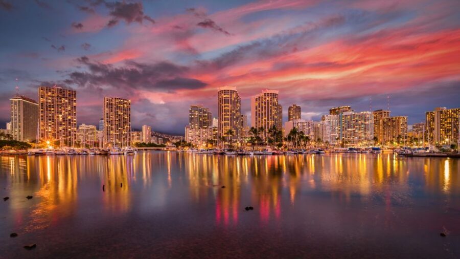Oahu: Waikiki Glass Bottom Boat Sunset Cruise - The Waikiki Sunset Cruise That Keeps It Simple
