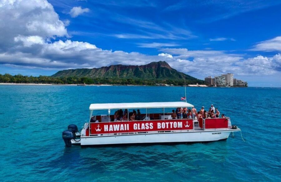Oahu: Waikiki Glass Bottom Boat Sunset Cruise - The Start: Guided Waikiki Time on the Water