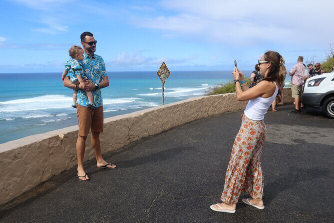 Oahu's Stunning Views: Half-Day Scenic Tour with 7 Lookouts - Lanai Lookout: Island Views When the Day Is Clear