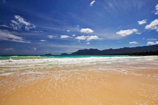 Oahu's Ultimate Tour: Dole, Turtle Snorkel, Pali Lookout & More - Nuuanu Pali Lookout, Makapu’u Coast Views, and a Byodo-In Temple Pass