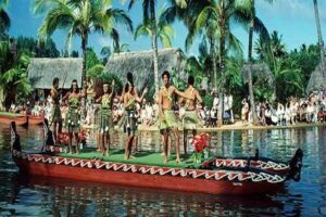 Pearl Harbor, Dole Plantation, and Polynesian Center from Waikiki - Pearl Harbor Historic Sites Visitor Center: what to expect
