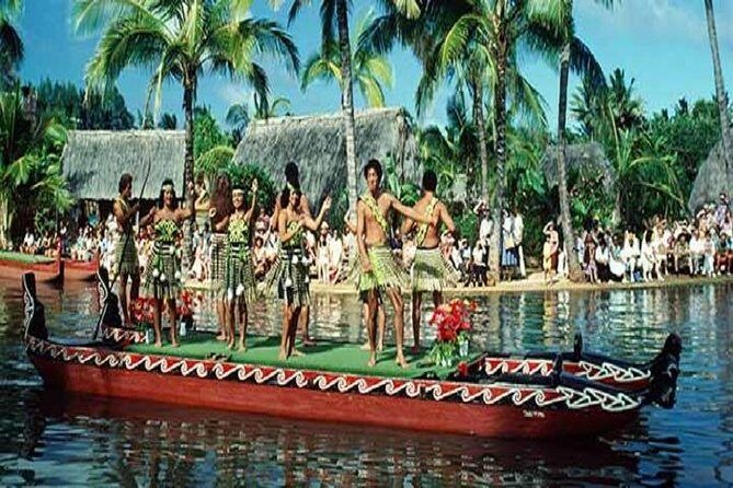 Pearl Harbor, Dole Plantation, and Polynesian Center from Waikiki - Pearl Harbor Historic Sites Visitor Center: what to expect