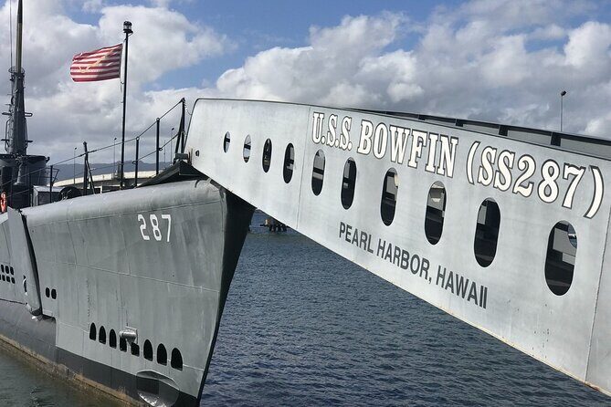 Pearl Harbor Tour Arizona Memorial and USS Bowfin - Stop 1 rules that affect what you pack