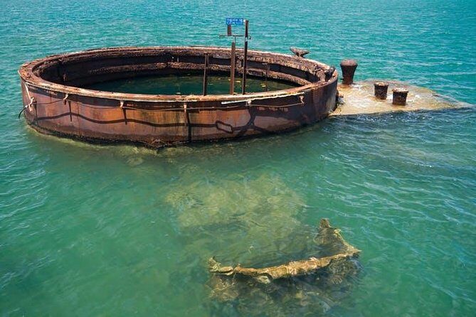 Pearl Harbor, USS Arizona and Honolulu City Tour - Comfort, group size, and how the guide changes the day
