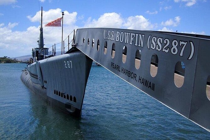 Pearl Harbor USS Arizona & Bowfin Submarine - Key highlights worth waking up for