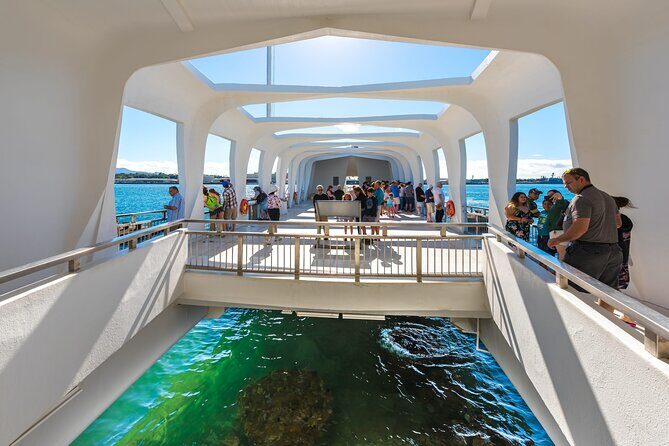 Pearl Harbor USS Arizona & Bowfin Submarine - USS Arizona Memorial boat ride: what you actually need to know