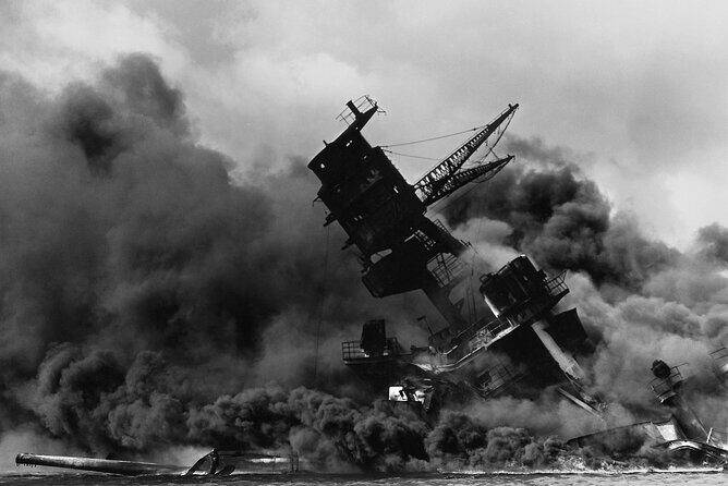 Pearl Harbor USS Arizona & Bowfin Submarine - Group size, guide style, and your “comfort plan”