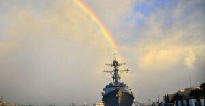 Pearl Harbor: USS Arizona Memorial & Battleship Missouri - Waikiki pickup, air-conditioned comfort, and why the timing matters