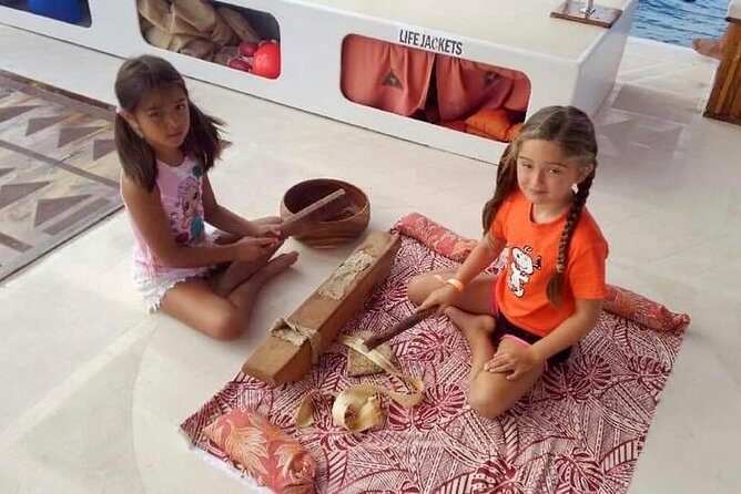 Polynesian Canoe Day Sail - Hands-on moments you can actually join