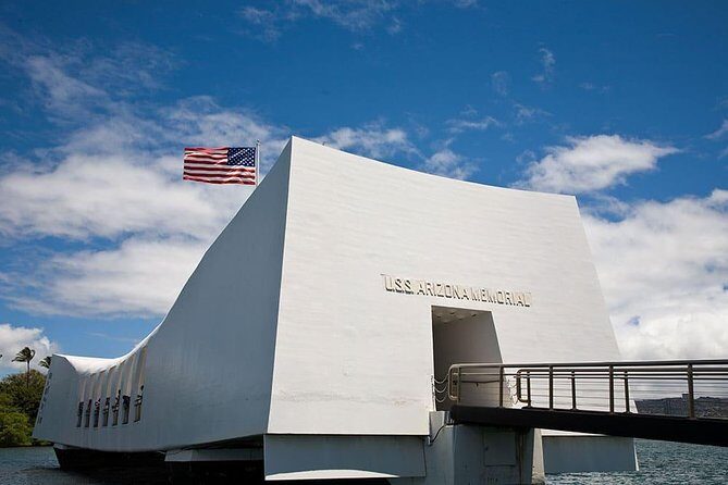 Premium Pearl Harbor Small Group Tour with Lunch - USS Missouri at Ford Island: your self-guided hour on Big Mo