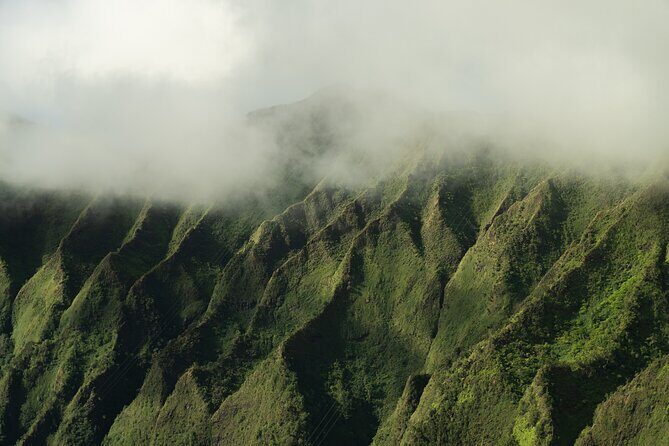 Private 60 Minutes Helicopter Tour in Honolulu - Waikiki, Diamond Head, and the South Shore From Above
